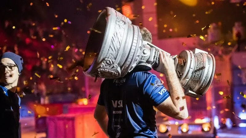 74f38d37 c8c4 4947 afc1 7520dd1dcf56 web